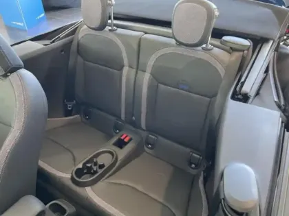 Photo 12 Mini Cooper  Cabrio C 163ch Classic DKG7