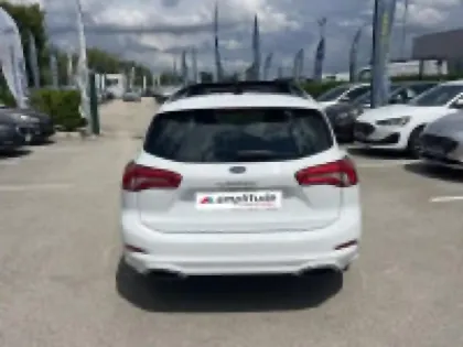 Photo 5 Ford Focus  SW 2.0 EcoBlue 150ch Vignale BVA