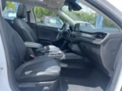 Photo 10 Ford Focus  SW 2.0 EcoBlue 150ch Vignale BVA