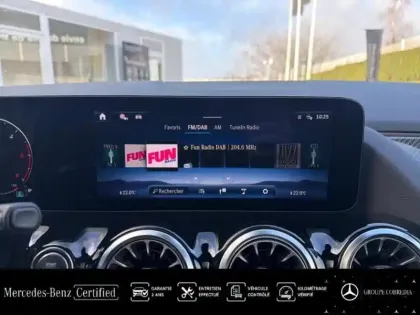 Photo 7 Mercedes GLA  200 d 150ch AMG Line 8G-DCT