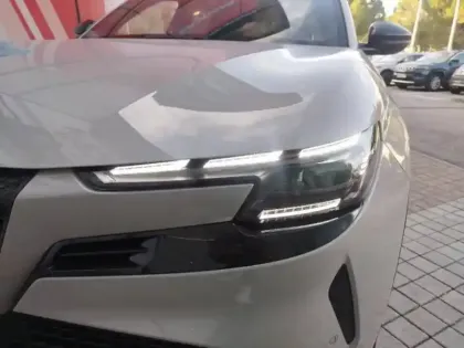 Photo 9 Alfa Romeo Junior  1.2 Ibrida 136ch DCT6