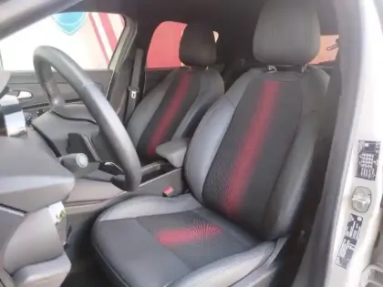 Photo 11 Alfa Romeo Junior  1.2 Ibrida 136ch DCT6