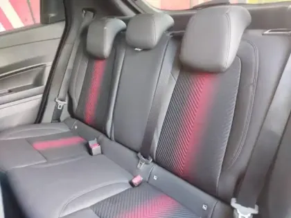 Photo 12 Alfa Romeo Junior  1.2 Ibrida 136ch DCT6