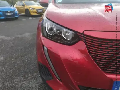 Photo 12 Peugeot 2008  e- 136ch Allure GPS