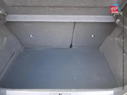 Photo 13 Peugeot 208  e- 136ch Active Carplay