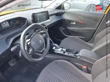 Photo 14 Peugeot 208  e- 136ch Active Carplay