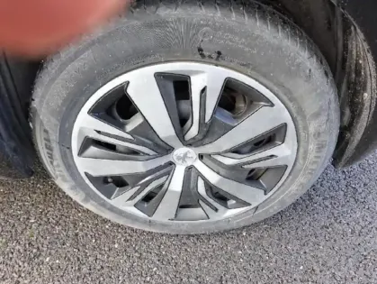 Photo 9 Peugeot 208  e- 136ch Active Carplay