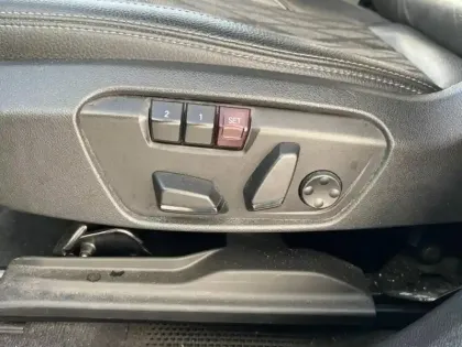 Photo 9 BMW X1  sDrive18iA 140ch xLine DKG7 Euro6d-T