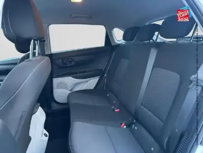 Photo 10 Hyundai I20  1.0 T-GDi 100ch Hybrid Intuitive Camera Carplay