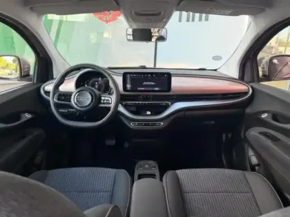 Photo 10 Fiat 500  3+1 e 118ch Icône