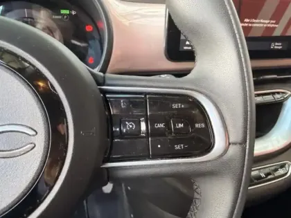 Photo 13 Fiat 500  3+1 e 118ch Icône