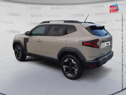 Photo 7 Dacia Duster  1.8 hybrid 155ch Extreme