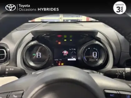 Photo 13 Toyota Yaris  116h Iconic 5p Pack Techno