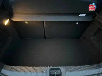 Photo 13 Renault Clio  1.8 E-Tech 160ch full hybrid Techno