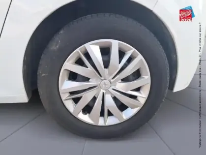 Photo 9 Peugeot 208  1.5 BlueHDi 100ch S&S Active