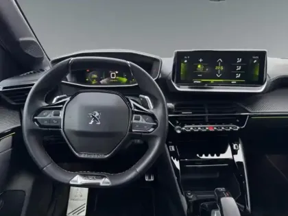 Photo 10 Peugeot 208  1.2 PureTech 100ch S&S GT EAT8