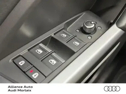 Photo 13 Audi Q3  35 TFSI 150ch S line plus S tronic 7