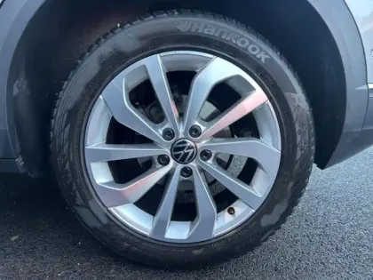 Photo 5 Volkswagen T-roc  1.5 TSI EVO 150ch Style DSG7