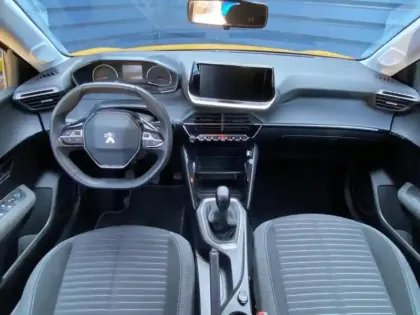 Photo 12 Peugeot 208  1.2 PureTech 100ch S&S Style