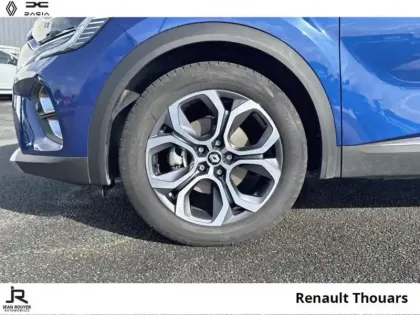 Photo 7 Renault Captur  1.6 E-Tech hybride 145ch Techno