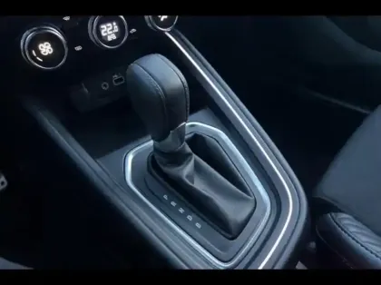 Photo 7 Renault Clio  1.6 E-Tech 145ch full hybrid esprit Alpine - 25