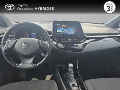Photo 7 Toyota C-HR  122h Edition 2WD E-CVT RC18