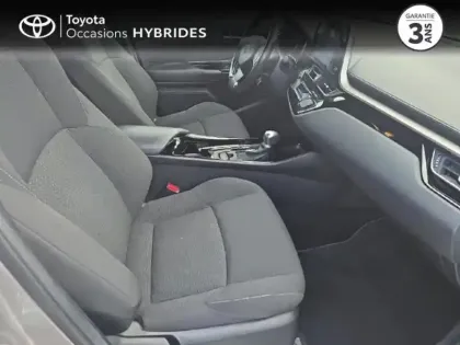 Photo 5 Toyota C-HR  122h Edition 2WD E-CVT RC18