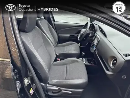Photo 5 Toyota Yaris  100h Chic 5p