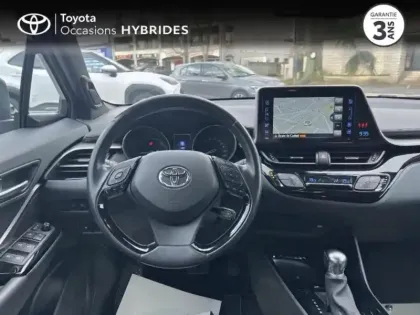 Photo 10 Toyota C-HR  122h Graphic 2WD E-CVT