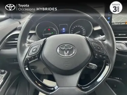 Photo 12 Toyota C-HR  122h Graphic 2WD E-CVT