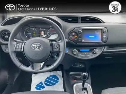 Photo 8 Toyota Yaris  100h Dynamic 5p MY19