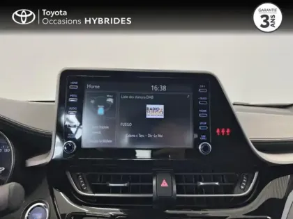Photo 14 Toyota C-HR  1.8 Hybride 122ch Dynamic Ultimate E-CVT