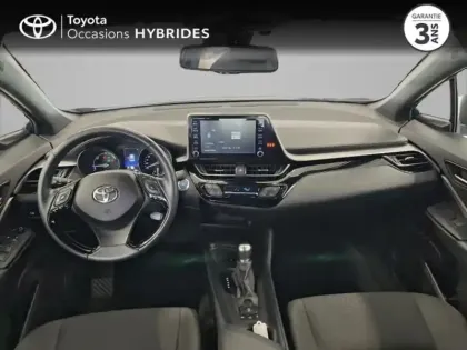 Photo 7 Toyota C-HR  1.8 Hybride 122ch Dynamic Ultimate E-CVT