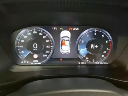 Photo 13 Volvo Xc40  T3 163ch Business