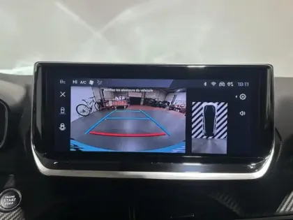 Photo 11 Peugeot 208  1.2 Hybrid 100ch Allure e-DCS6