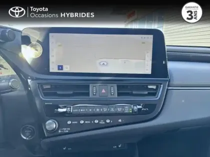 Photo 14 Lexus Es  300h Busins MY25