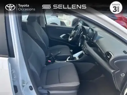 Photo 5 Toyota Yaris  120 VVT-i Dynamic 5p MY22
