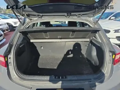 Photo 9 Kia Stonic  1.0 T-GDi 120ch MHEV GT Line DCT7