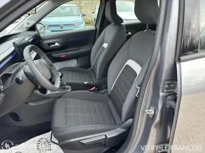 Photo 8 Citroën C3  1.2 Turbo 100ch PLUS