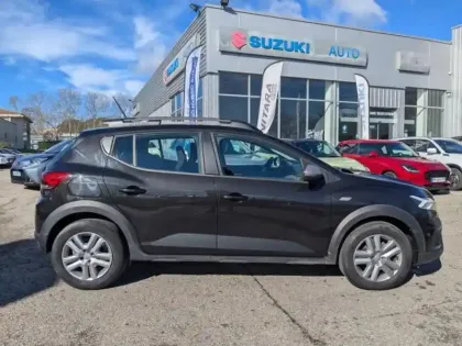 Photo 7 Dacia Sandero  1.0 TCe 90ch Stepway Expression auto -24