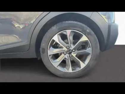 Photo 7 Kia Stonic  1.0 T-GDi 120ch MHEV Premium DCT7