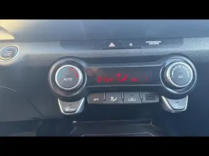 Photo 13 Kia Stonic  1.0 T-GDi 120ch MHEV Premium DCT7