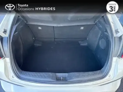 Photo 9 Toyota C-HR  2.0 Hybride Rechargeable 225ch Design MY26