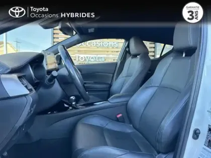 Photo 10 Toyota C-HR  2.0 Hybride Rechargeable 225ch Design MY26