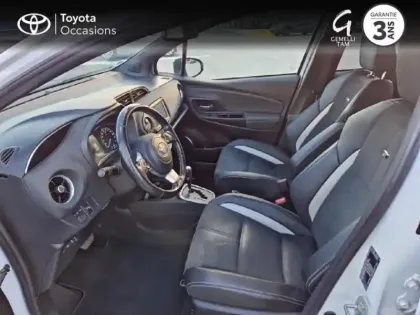 Photo 10 Toyota Yaris  100h GR SPORT 5p RC19