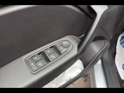 Photo 14 Renault Captur  1.0 TCe 90ch Evolution