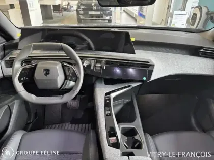 Photo 7 Peugeot 5008  Electrique 210ch Batterie 73 kWh Allure