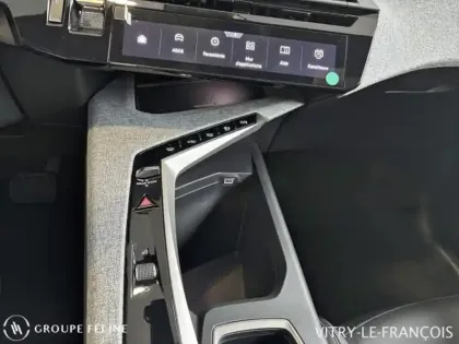 Photo 14 Peugeot 5008  Electrique 210ch Batterie 73 kWh Allure