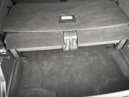 Photo 10 Peugeot 5008  Hybrid 136ch Allure e-DCS6