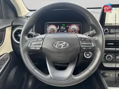 Photo 11 Hyundai Kona  1.0 T-GDi 120ch Hybrid 48V Executive GPS Camera Carplay